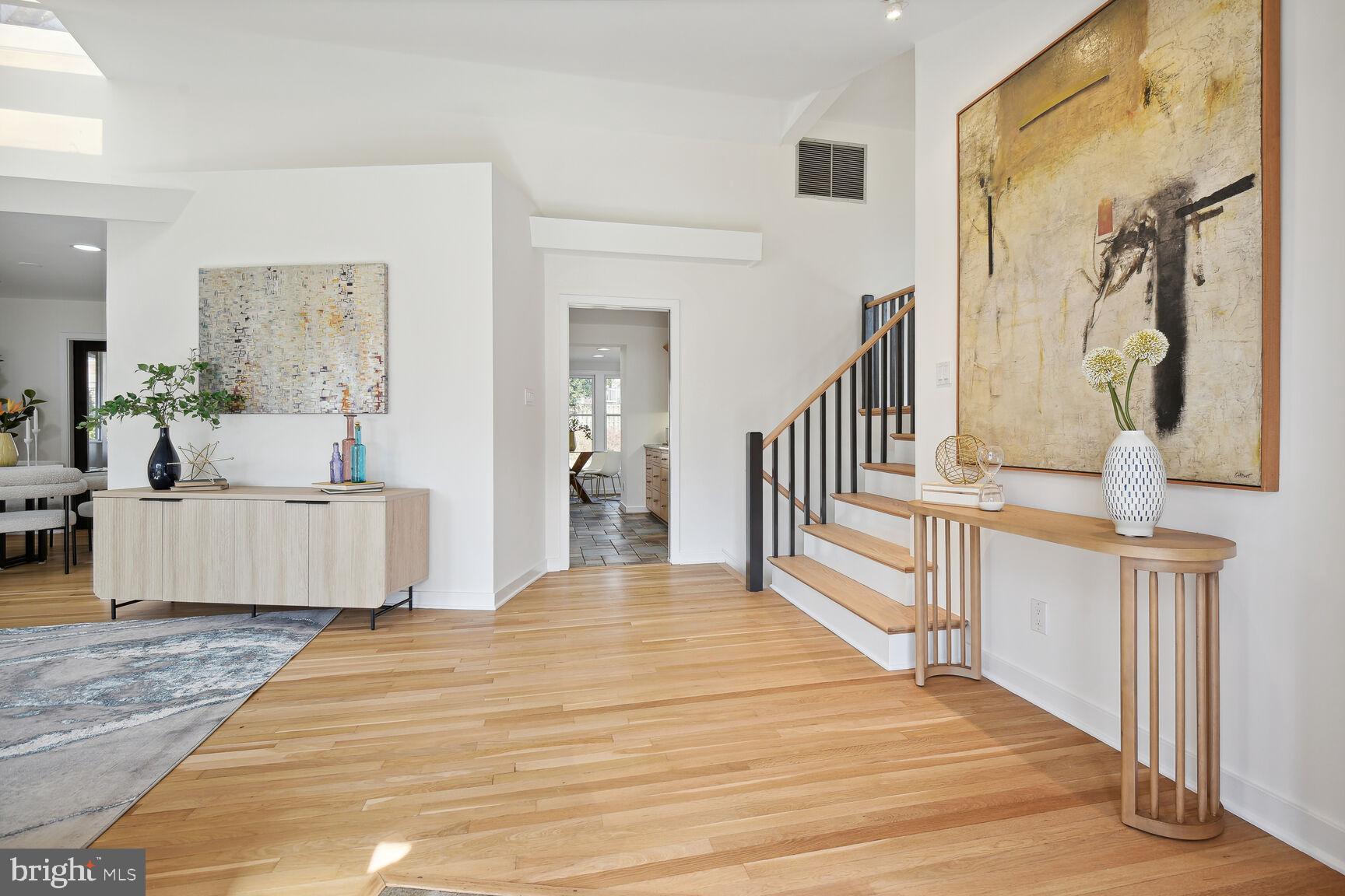 COUNTRY CLUB FOREST - Residential