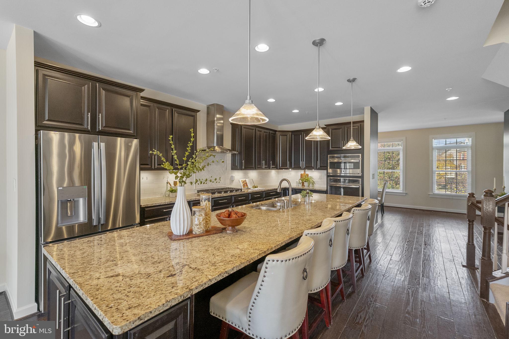 5313 STREAM BANK LANE