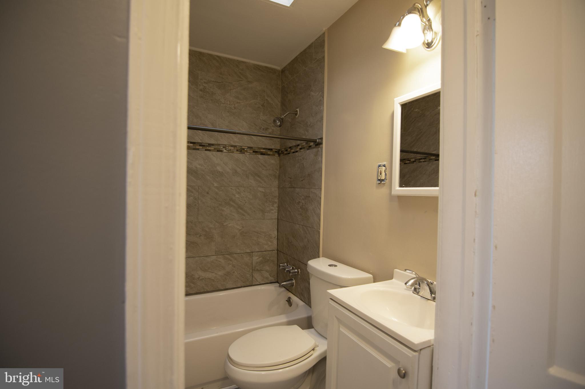 LUCILLE PARK - Residential