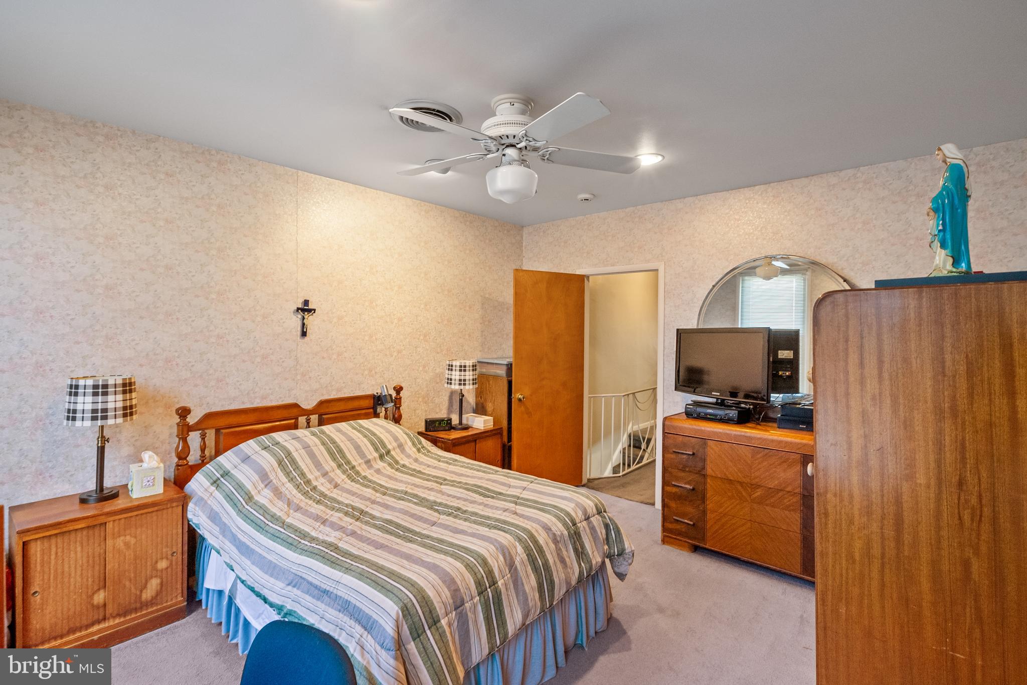 PHILADELPHIA - Residential