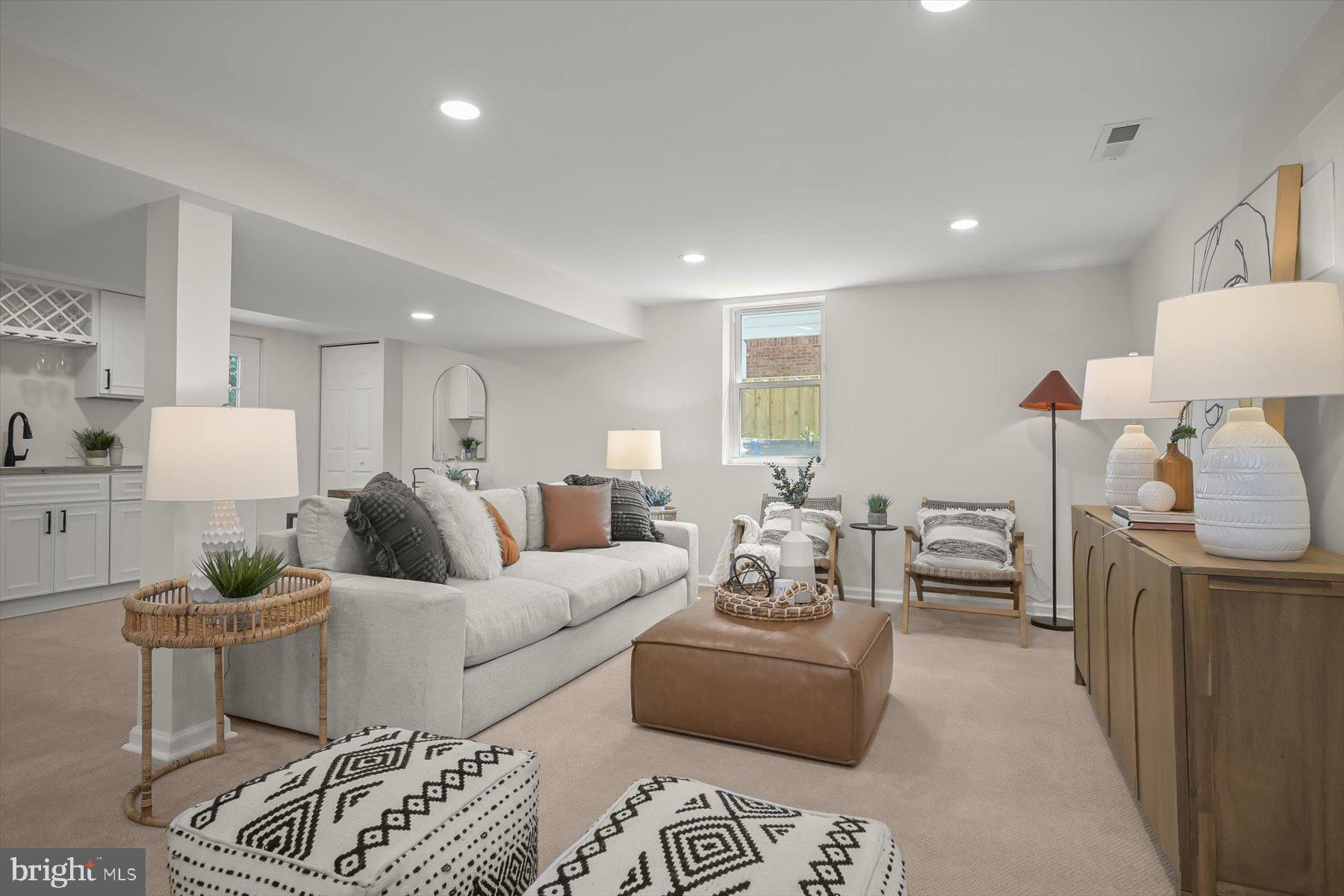 FOX HILLS - Residential