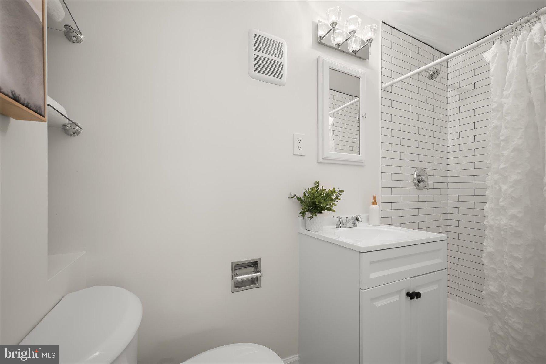 FOX HILLS - Residential