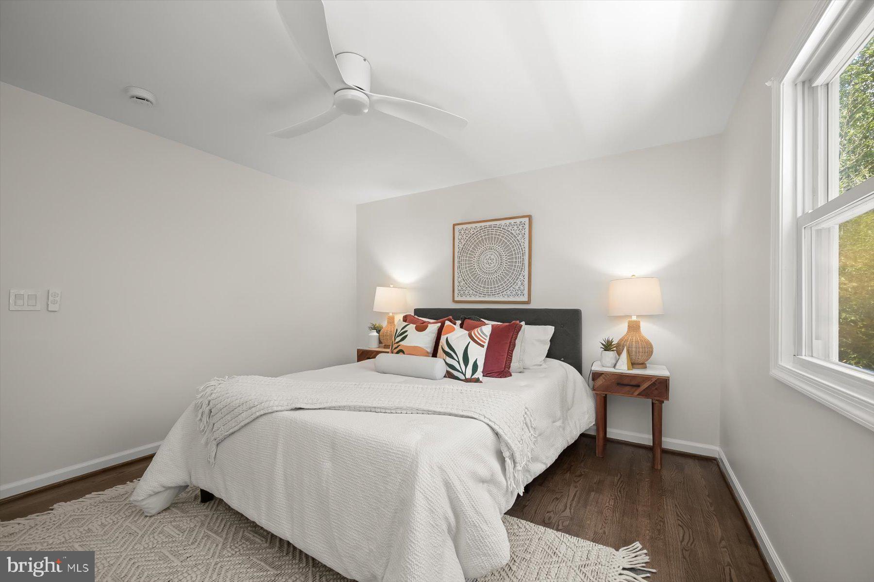 FOX HILLS - Residential