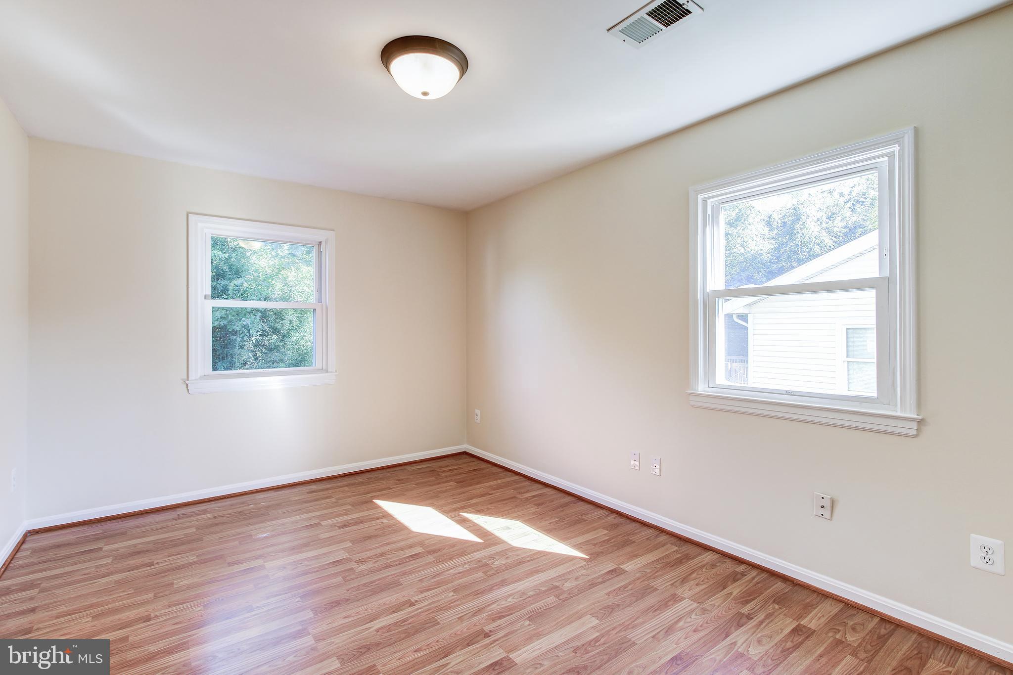 STERLING - Residential