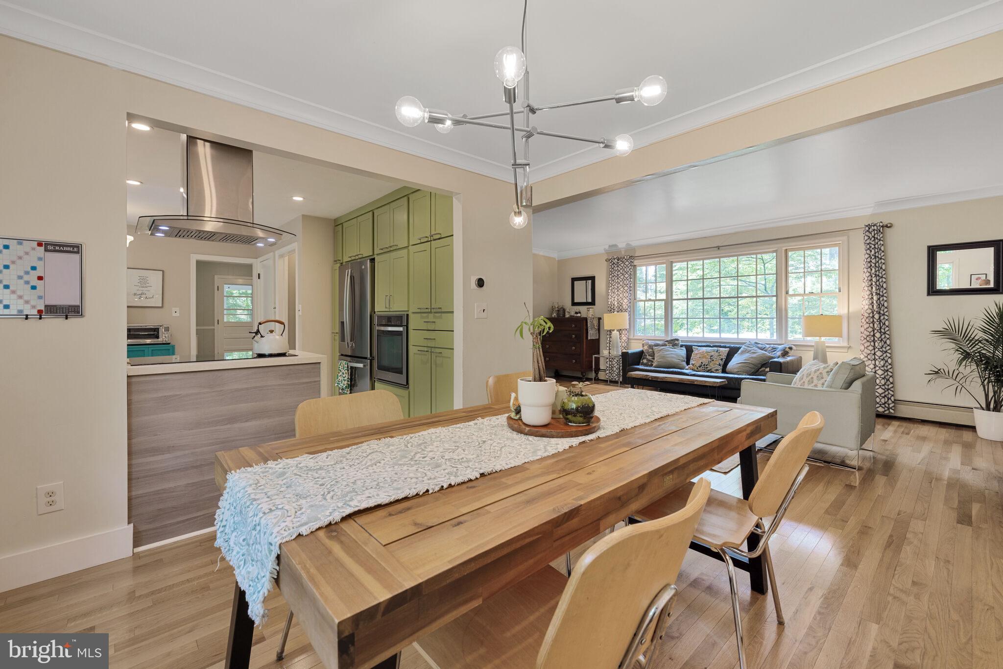 20720 WARFIELD COURT