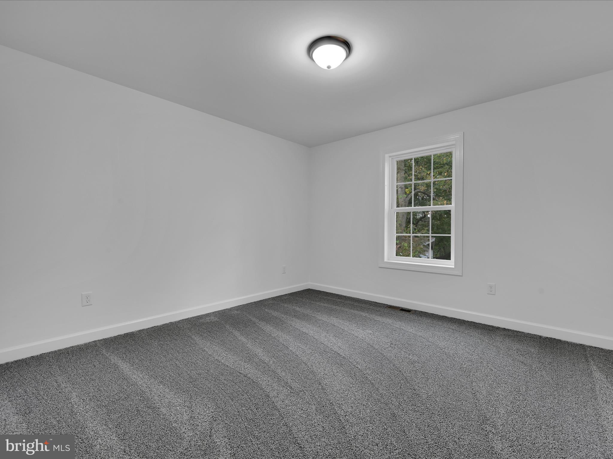 LAKE WYNONAH - Residential