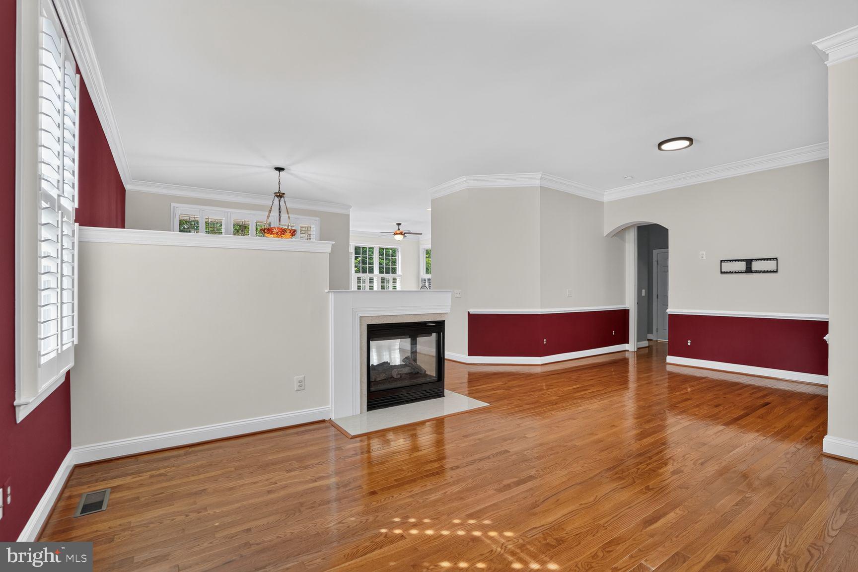 15508 HAGEN WAY