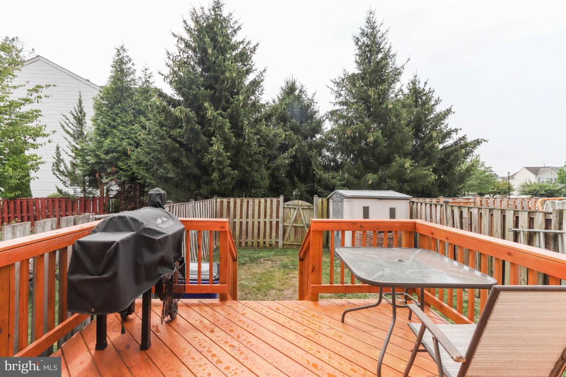 WILLOW BROOK - Residential