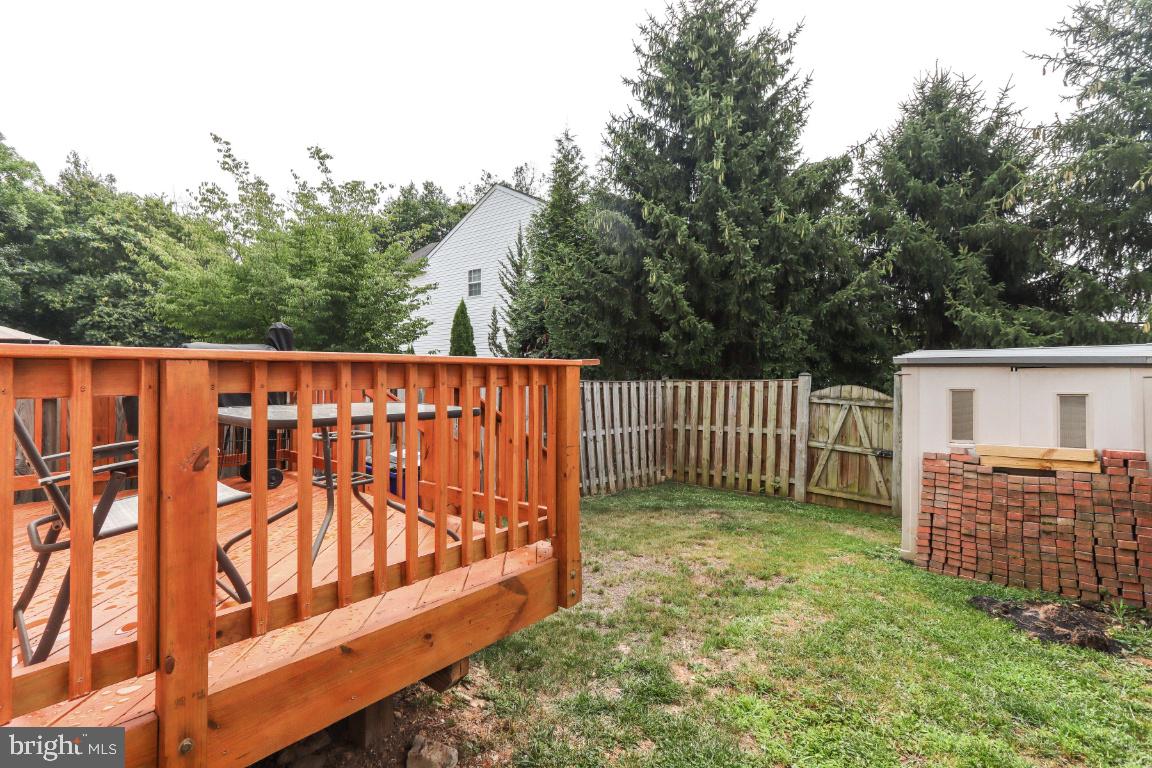 WILLOW BROOK - Residential