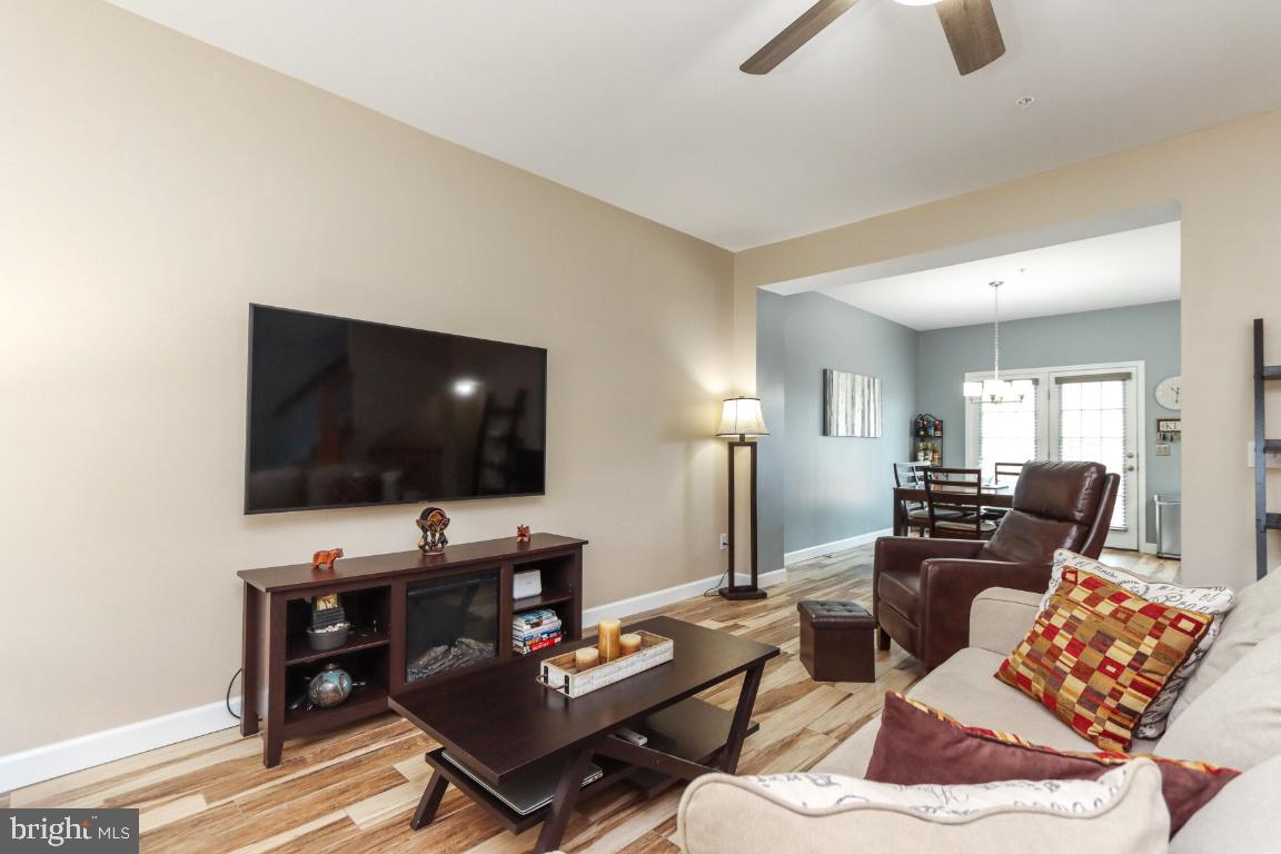 WILLOW BROOK - Residential