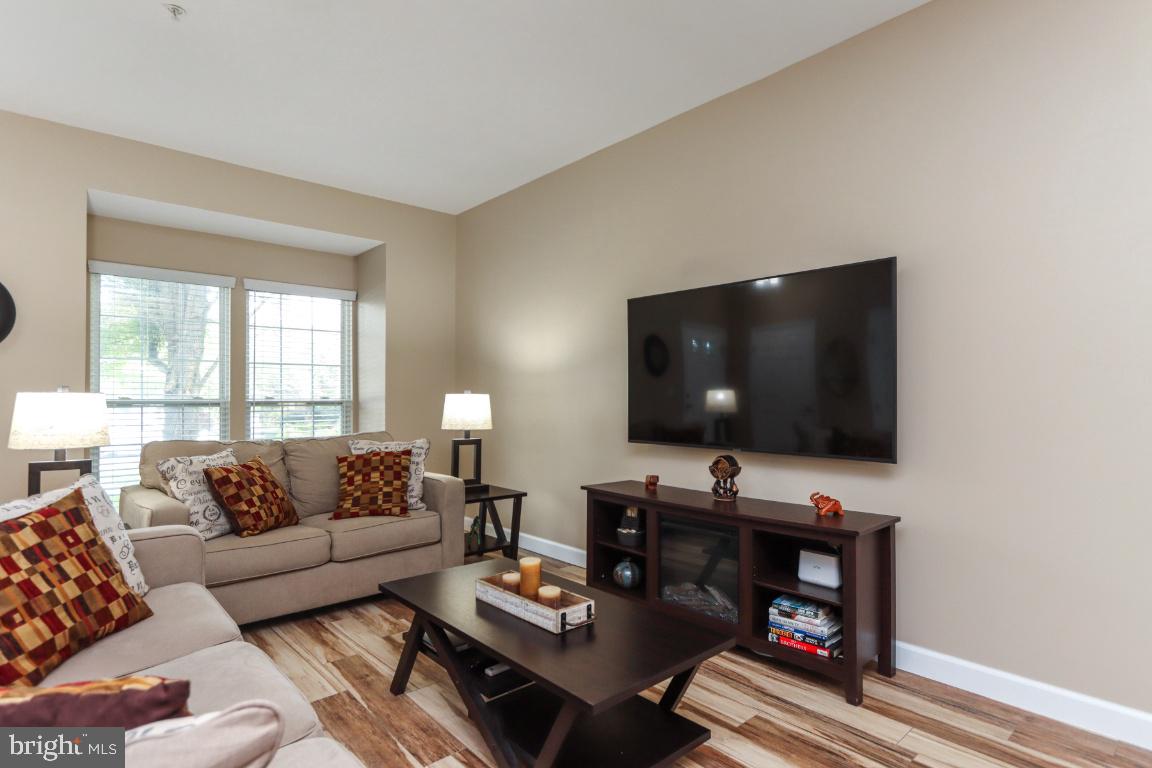 WILLOW BROOK - Residential