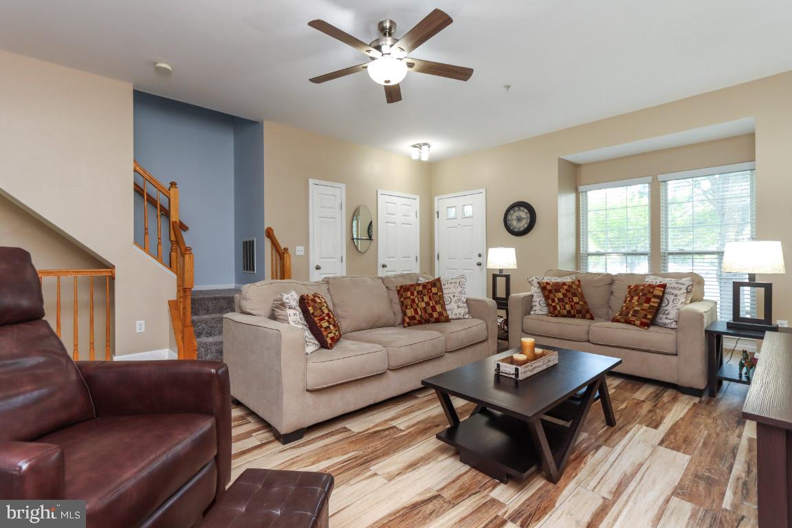 WILLOW BROOK - Residential