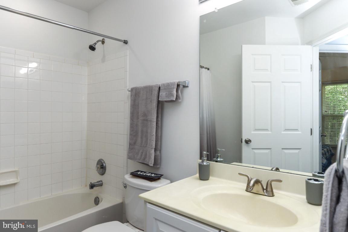 WILLOW BROOK - Residential