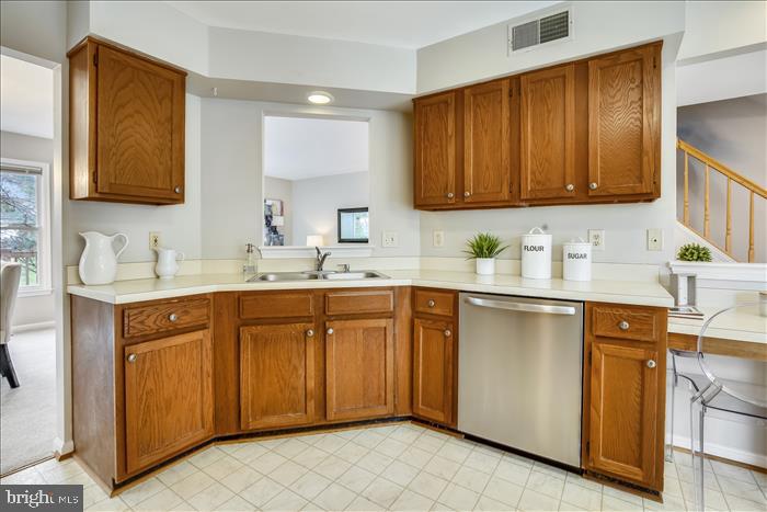 LANDSDOWNE - Residential