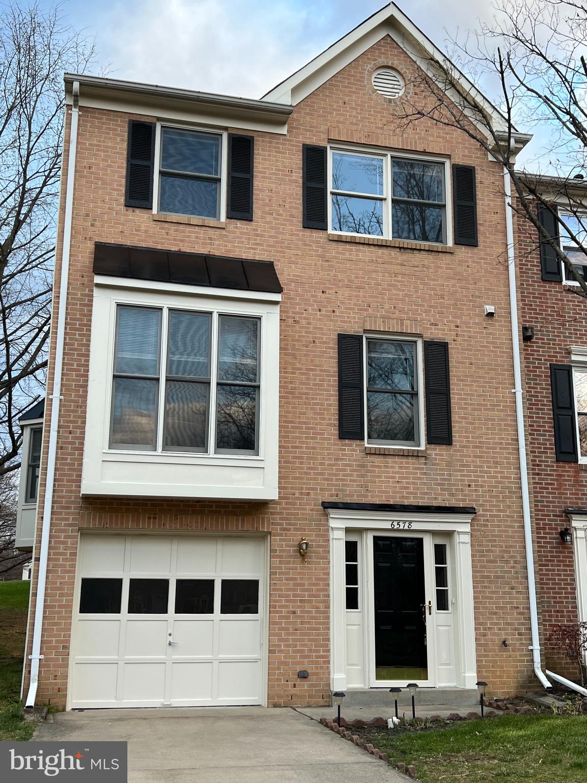 LANDSDOWNE - Residential