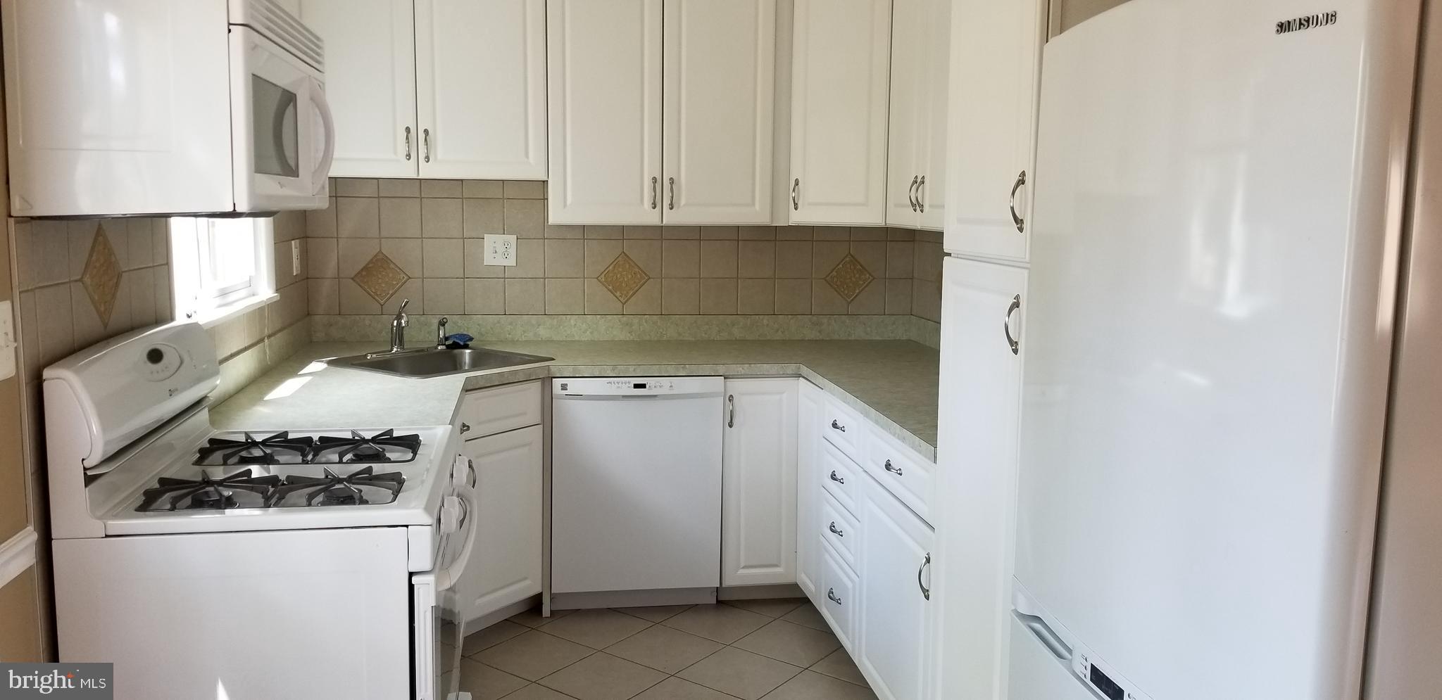 WINDSOR FARM - Residential