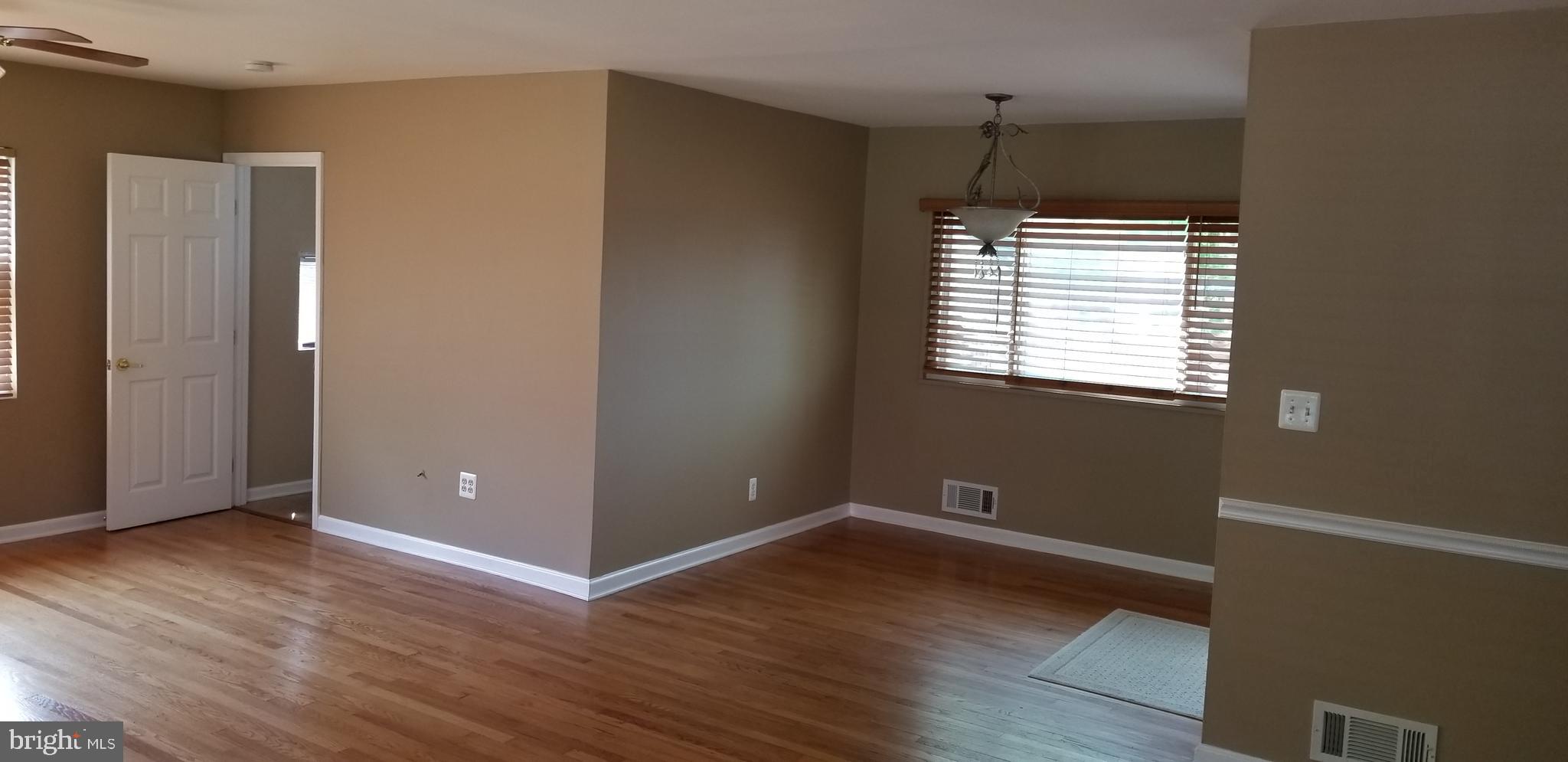 WINDSOR FARM - Residential