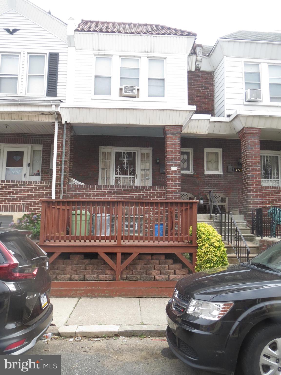 LAWNCREST - Residential