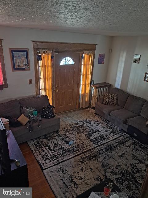 LAWNCREST - Residential