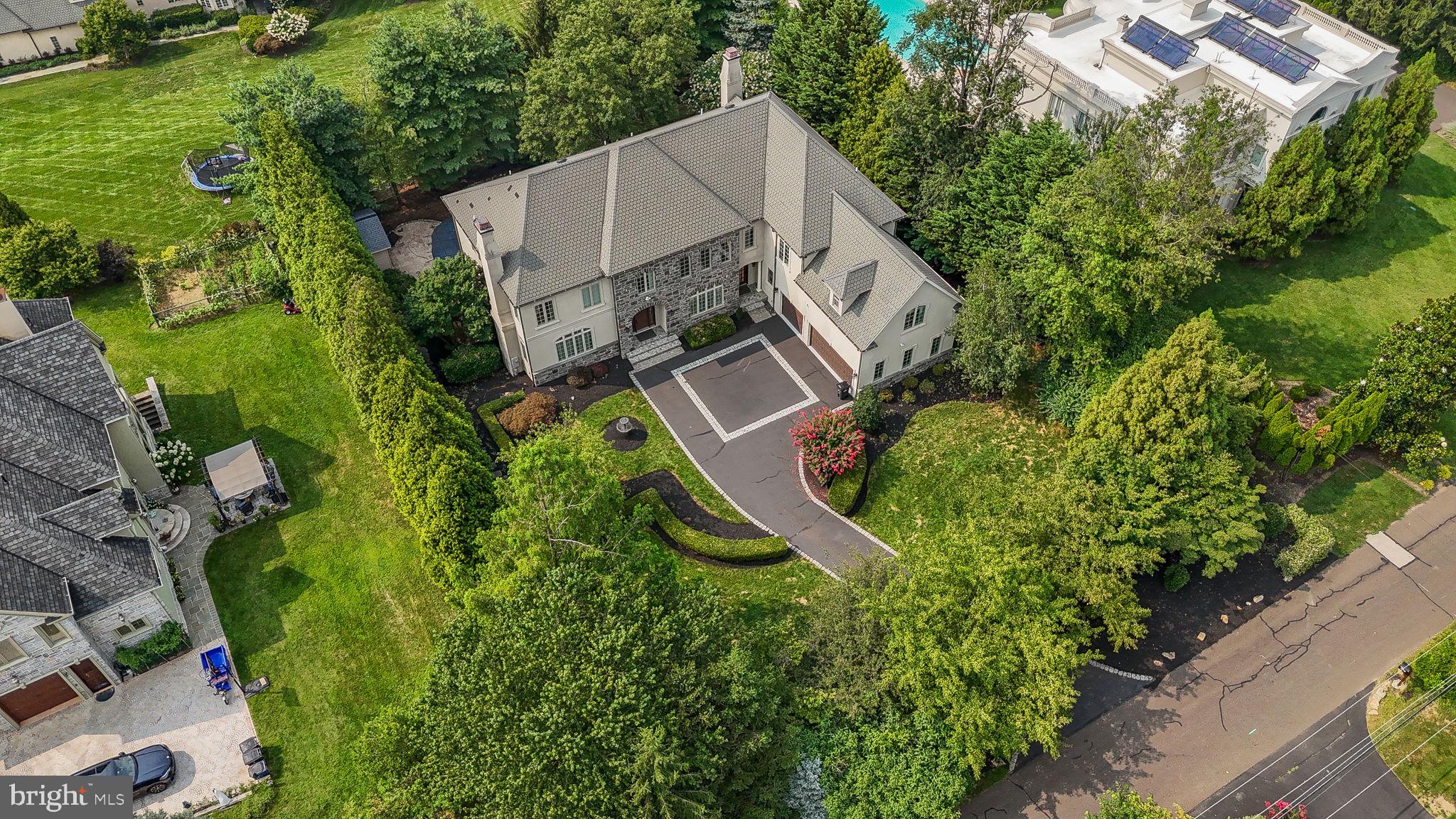 STONEGATE - Residential