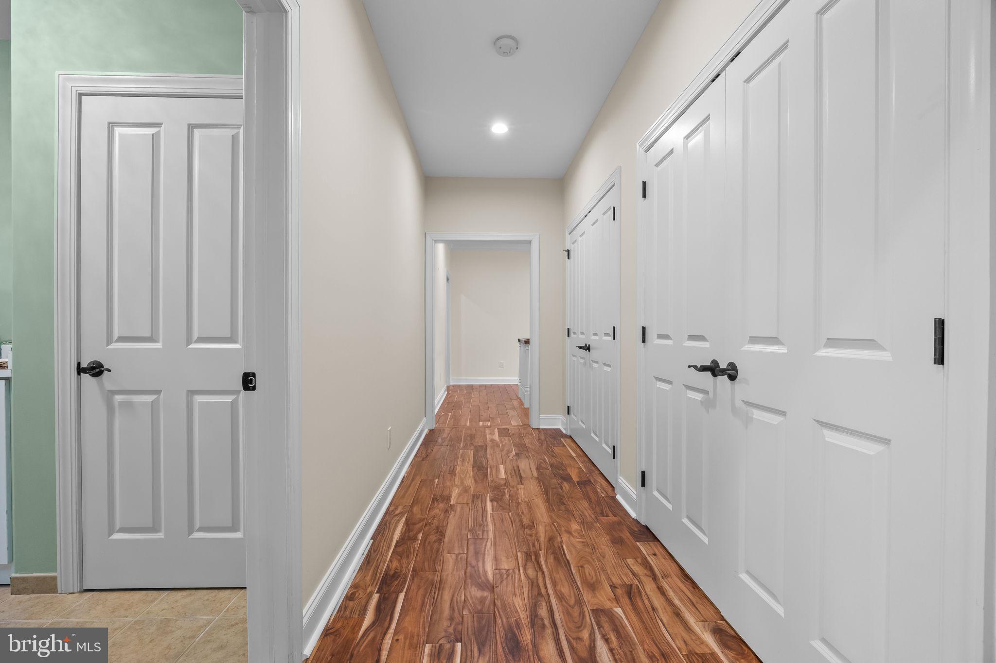 STONEGATE - Residential