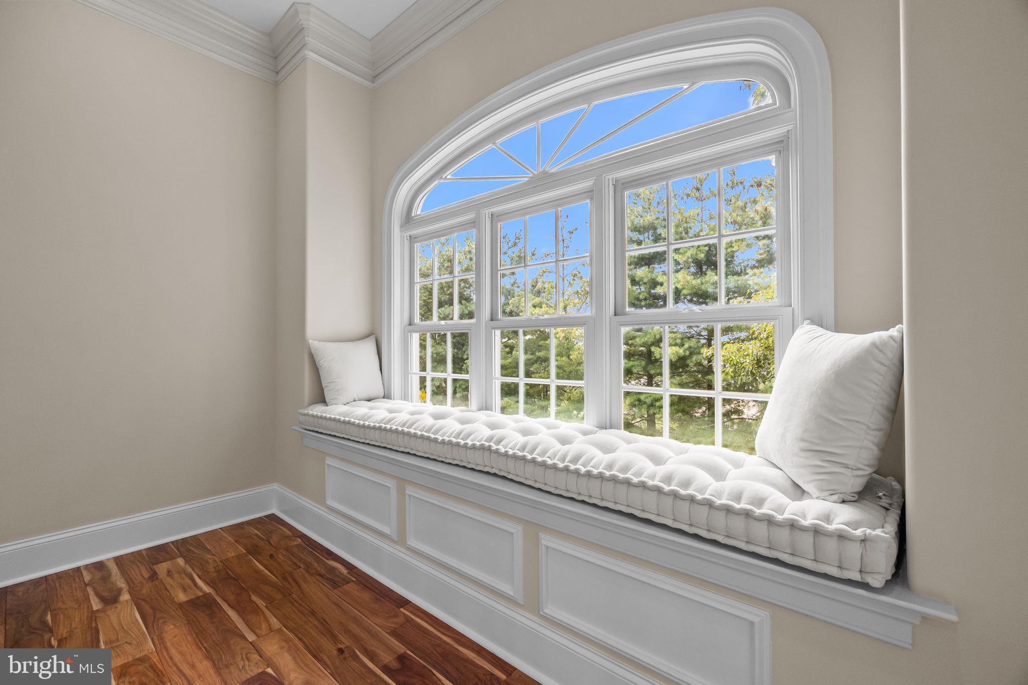 STONEGATE - Residential