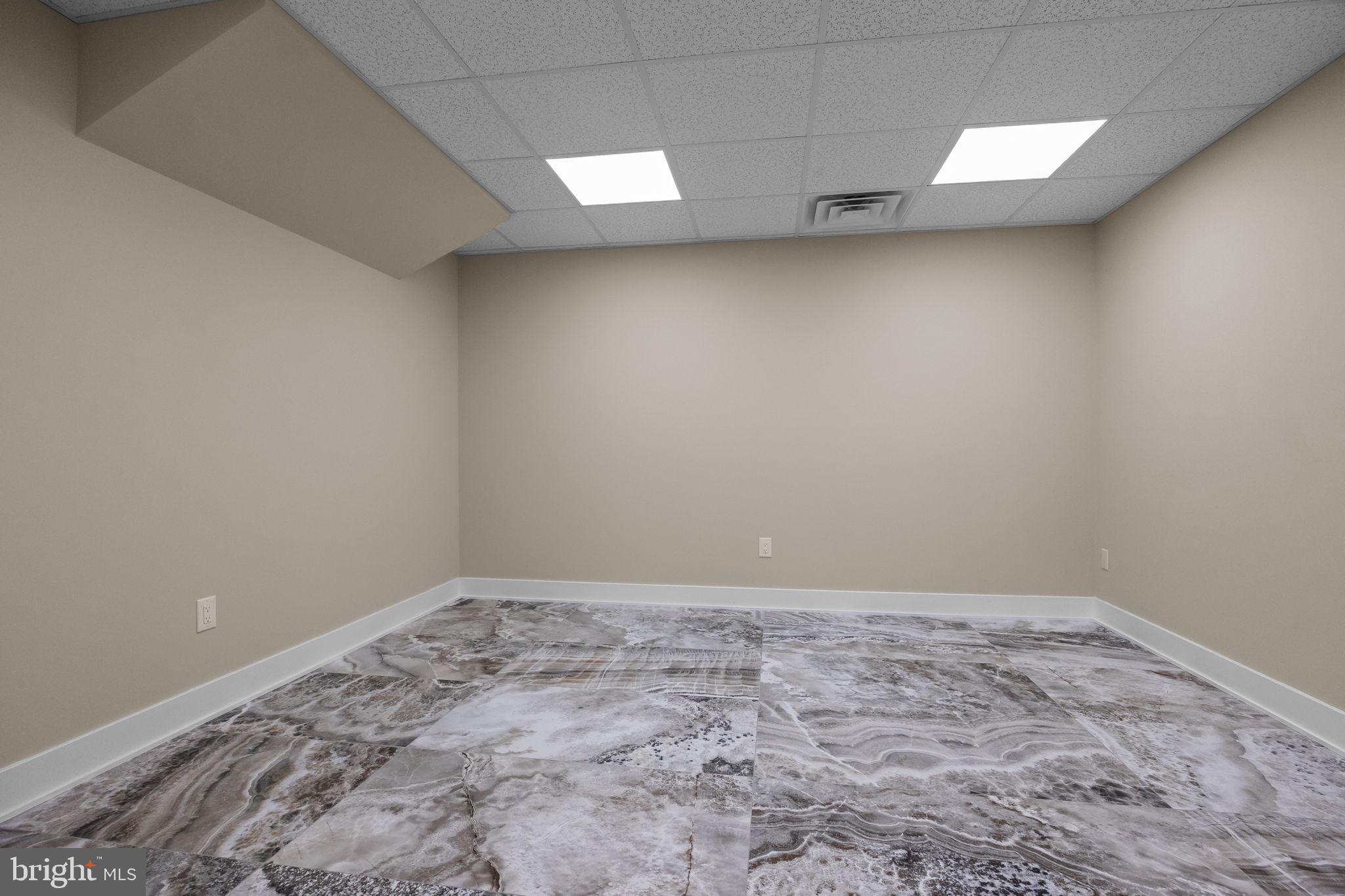 STONEGATE - Residential