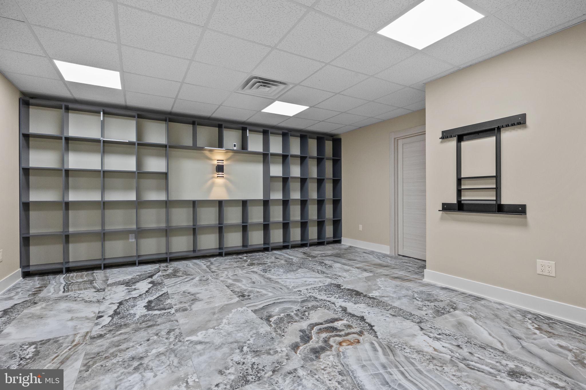 STONEGATE - Residential