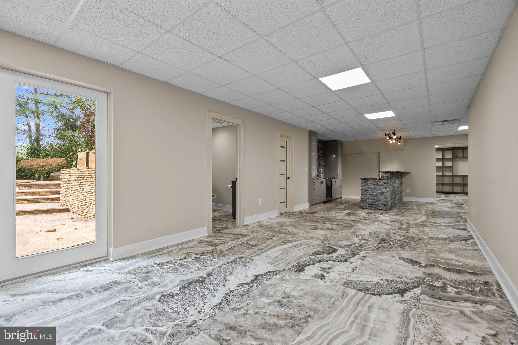 STONEGATE - Residential