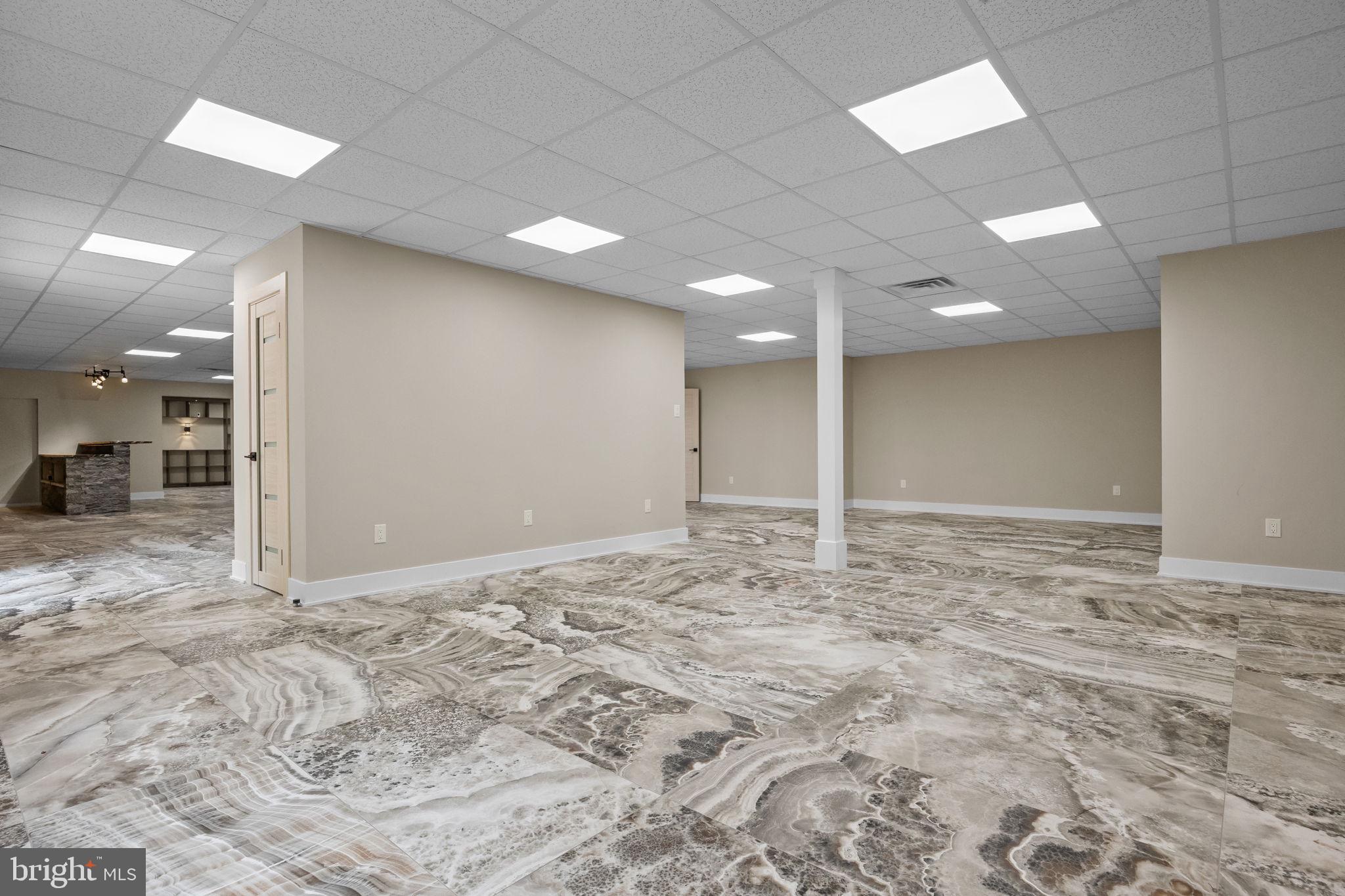 STONEGATE - Residential