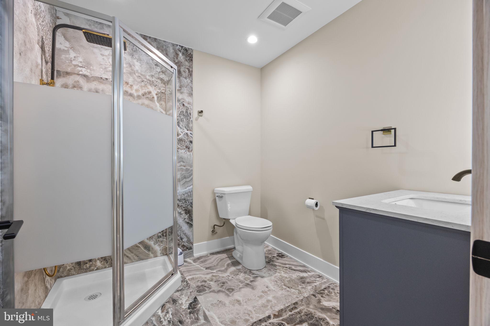 STONEGATE - Residential