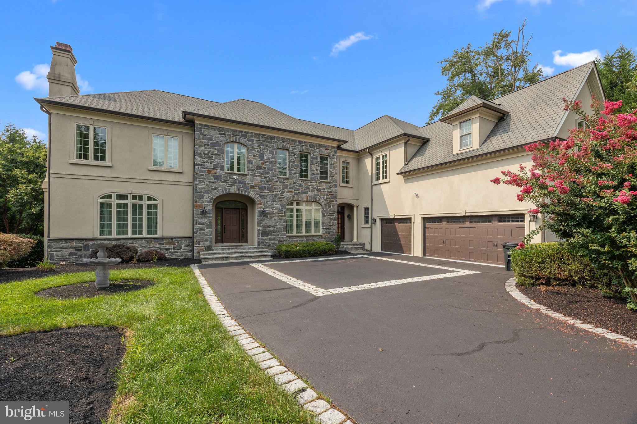 STONEGATE - Residential