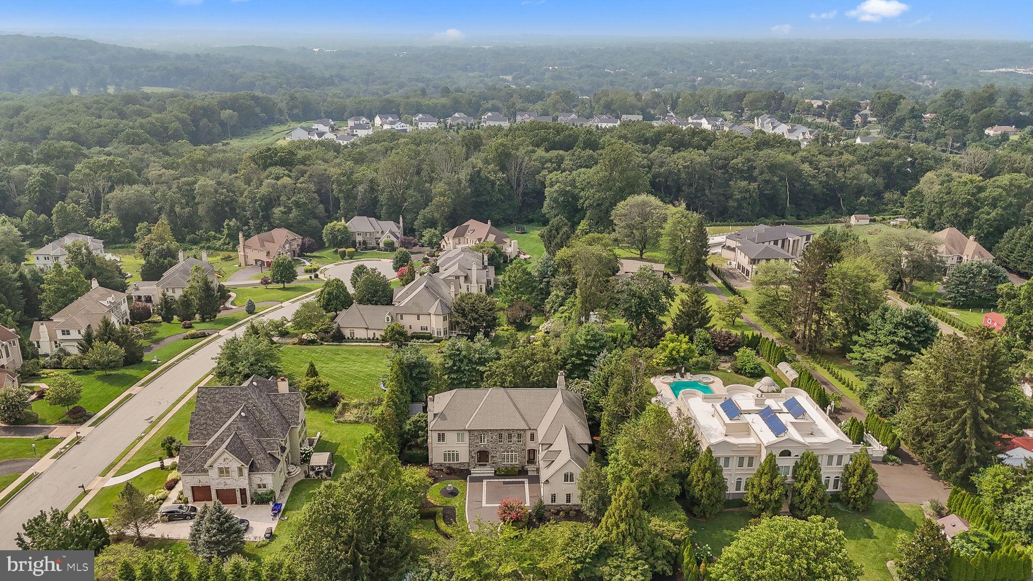 STONEGATE - Residential