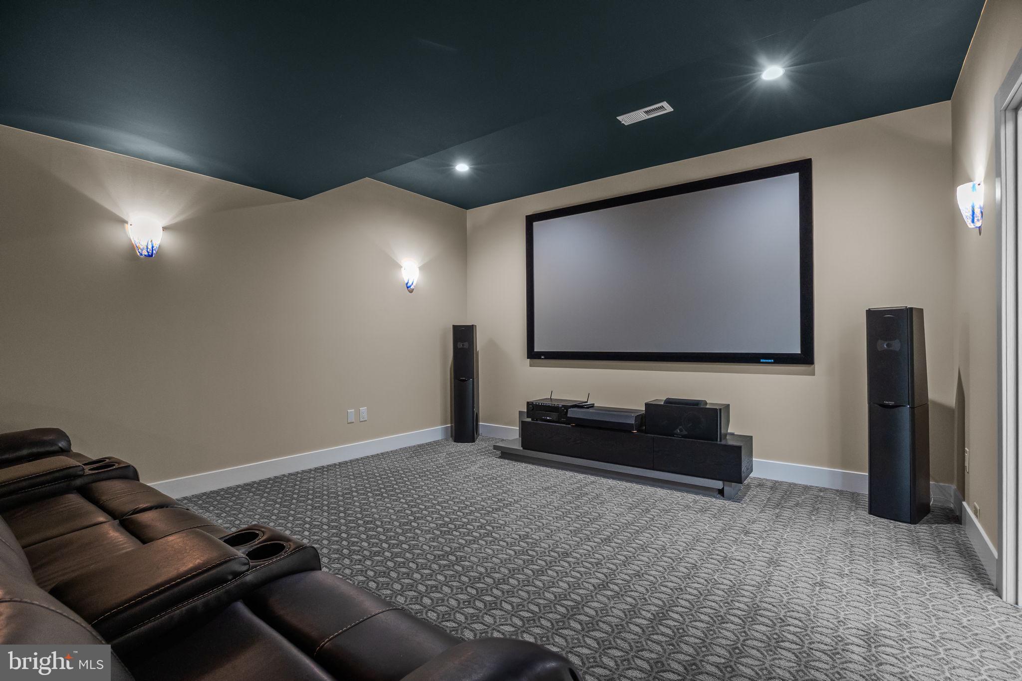 STONEGATE - Residential