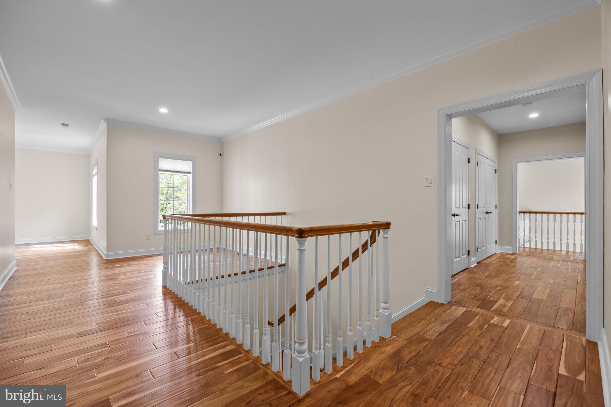 STONEGATE - Residential