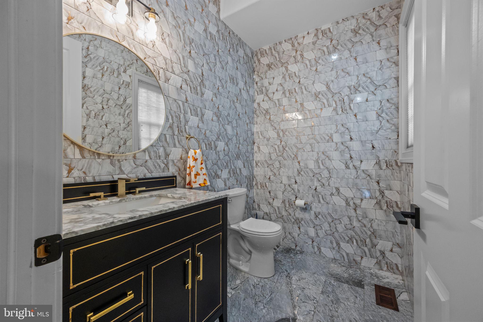 STONEGATE - Residential