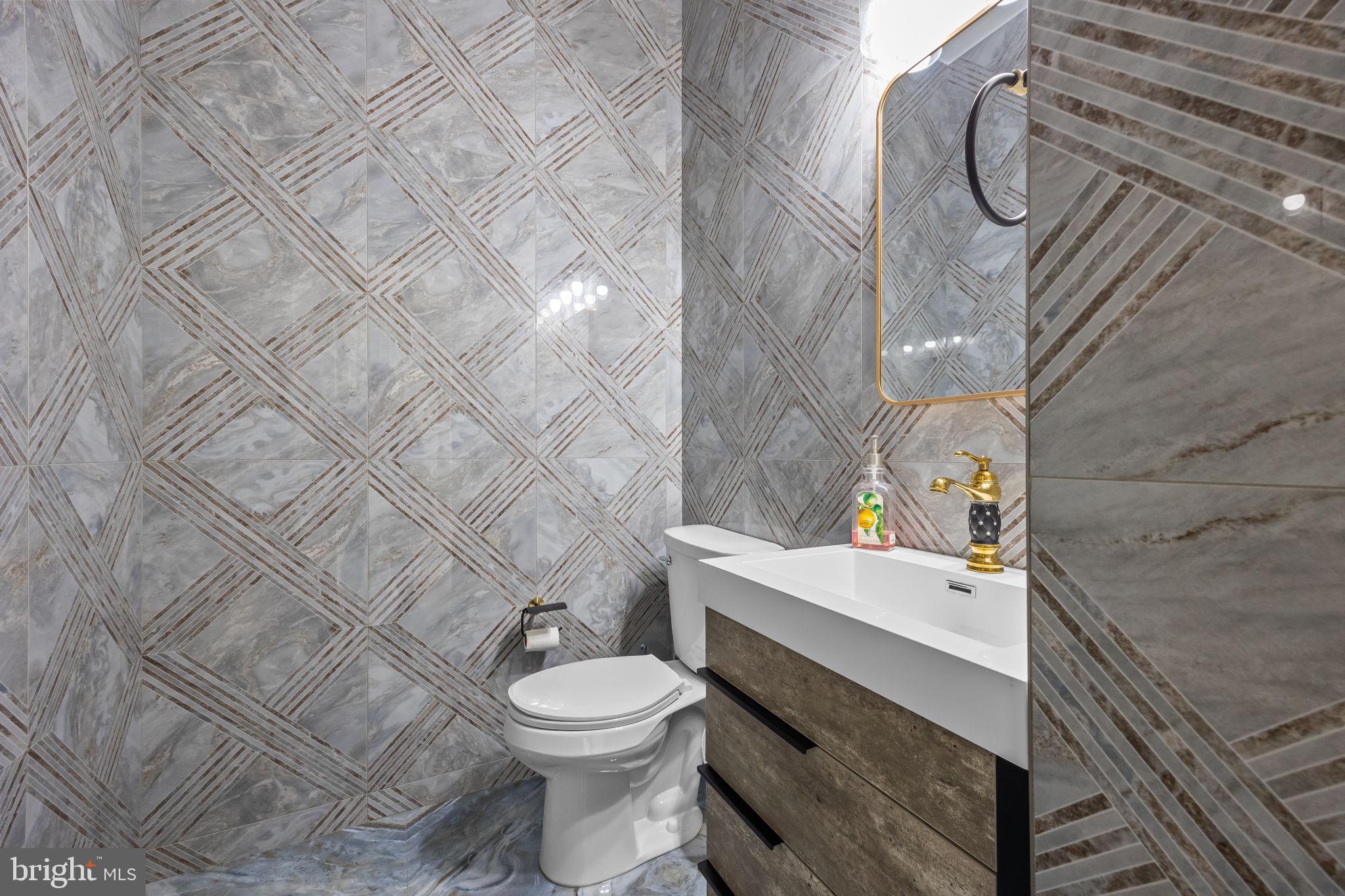 STONEGATE - Residential