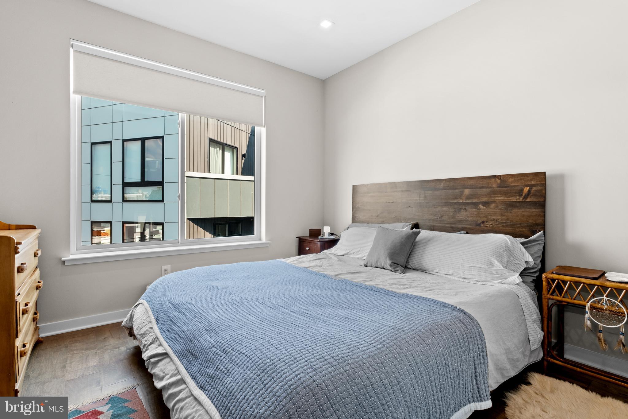 OLDE KENSINGTON - Residential