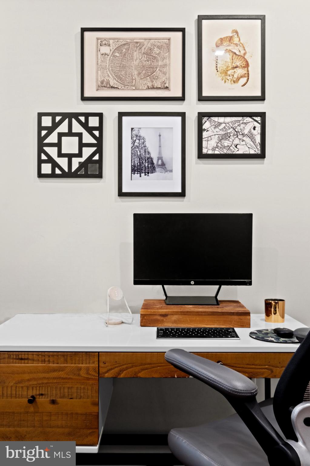 OLDE KENSINGTON - Residential