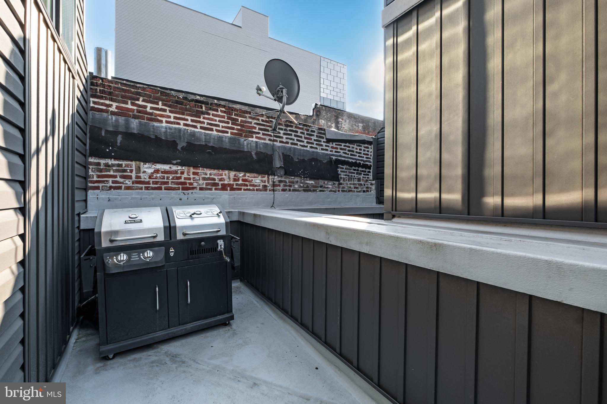 OLDE KENSINGTON - Residential