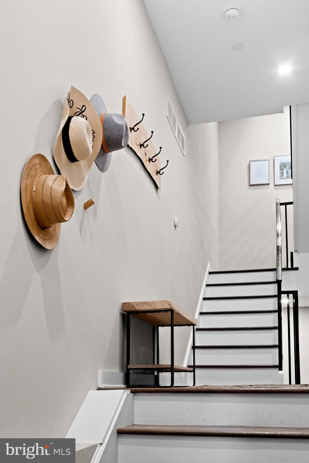 OLDE KENSINGTON - Residential