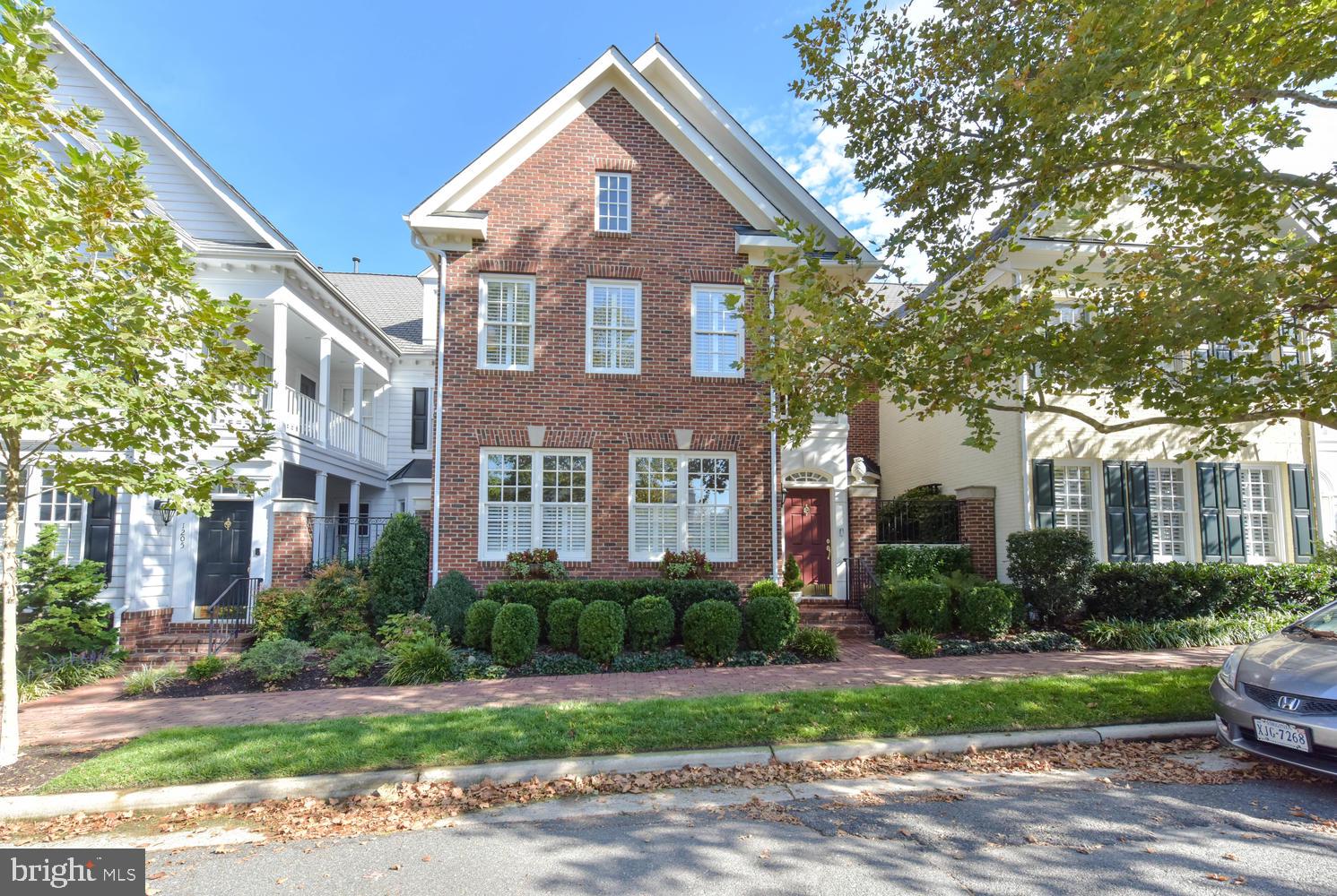 OLD TOWN VILLAGE - Residential