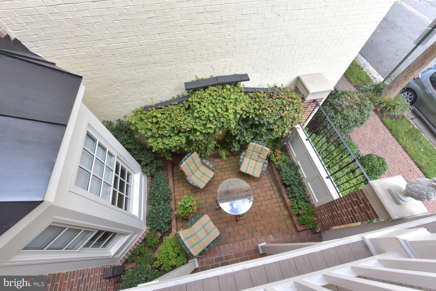 OLD TOWN VILLAGE - Residential