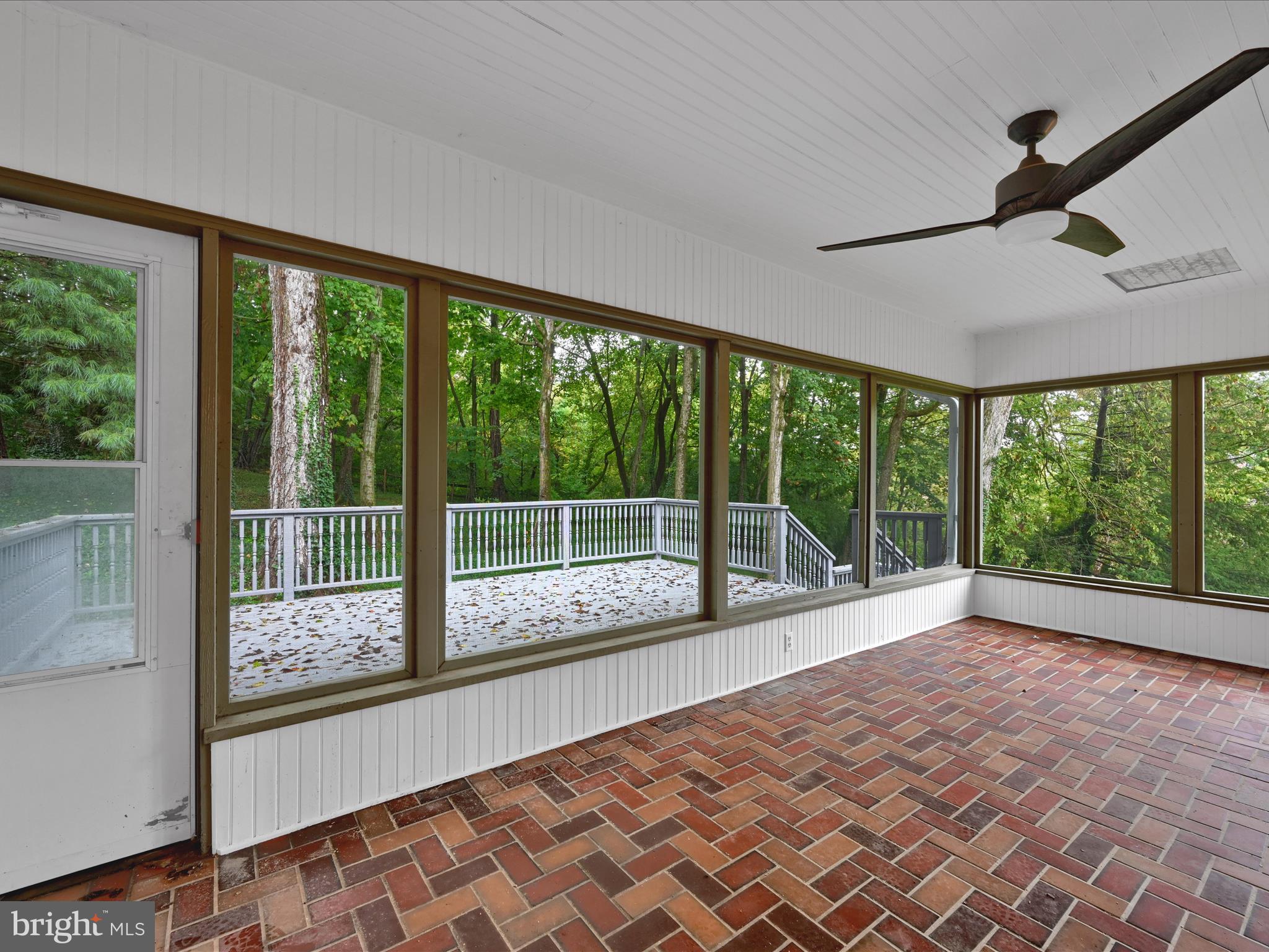 WEST RIDGE - Residential