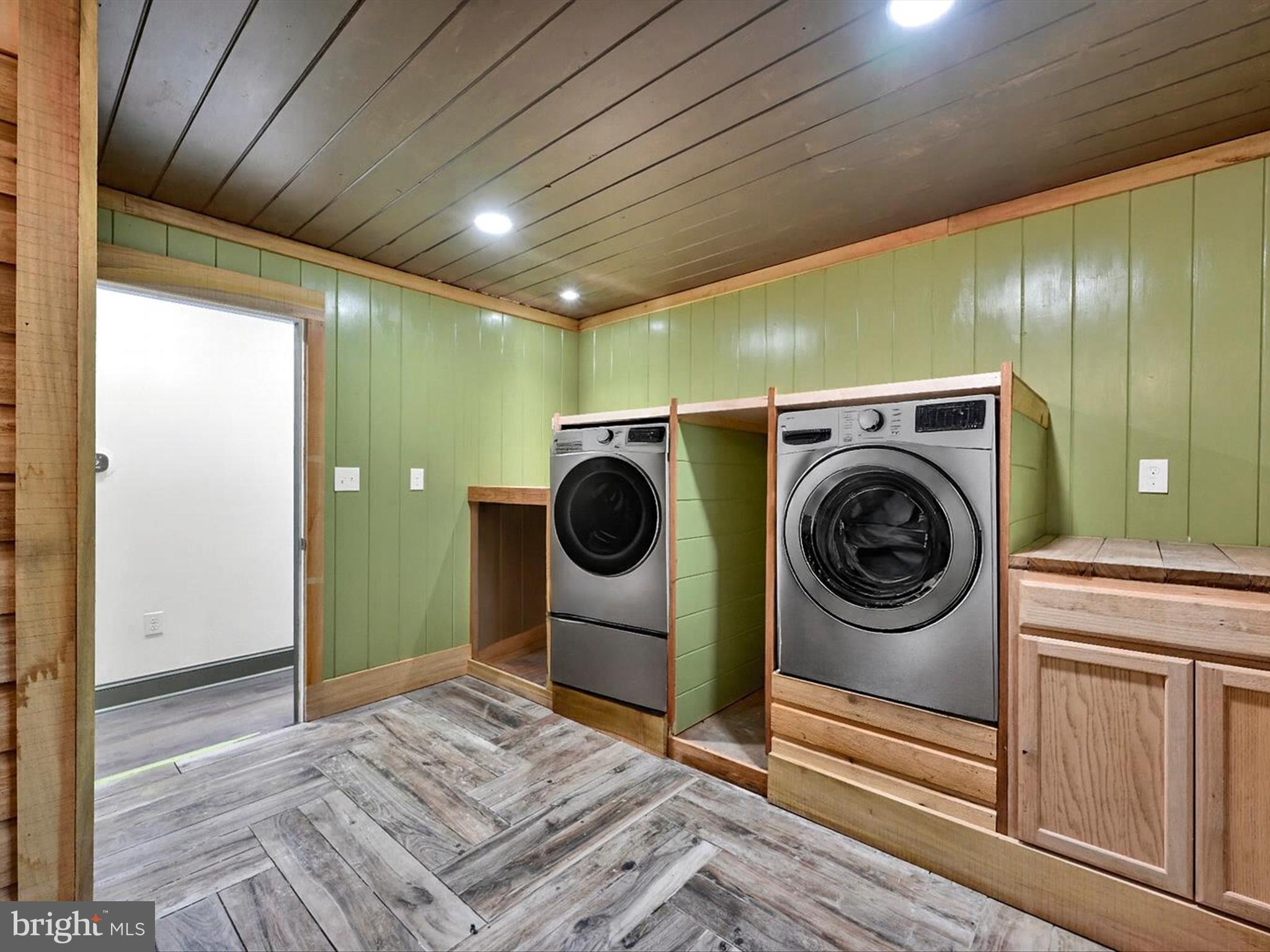 WEST RIDGE - Residential