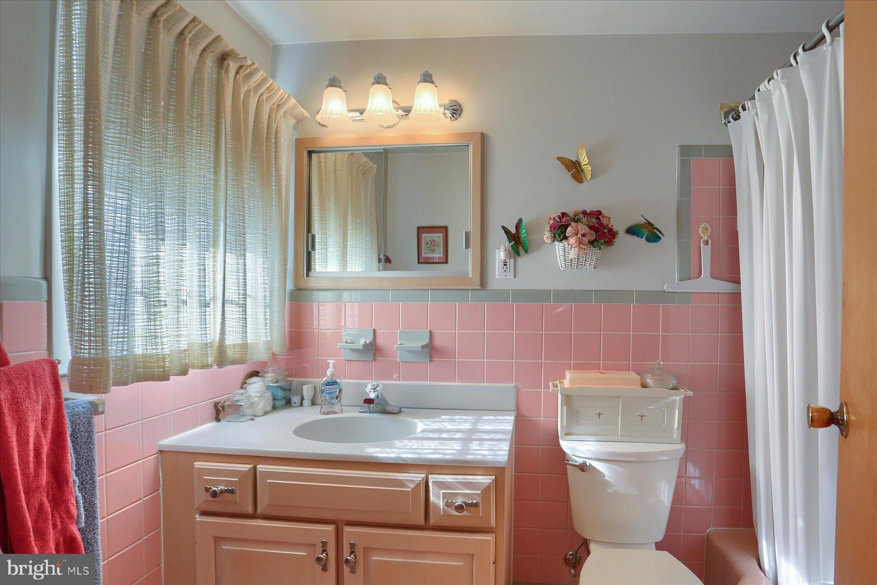 GREEN LANE FARMS - Residential