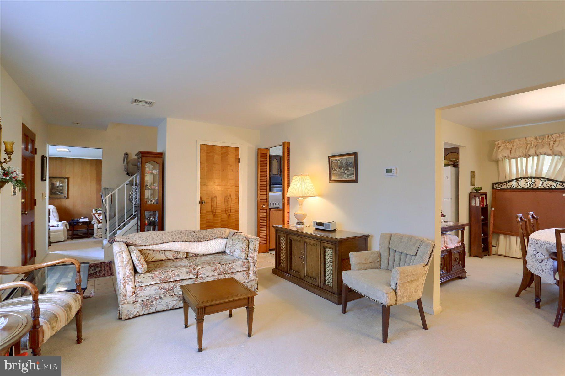 GREEN LANE FARMS - Residential