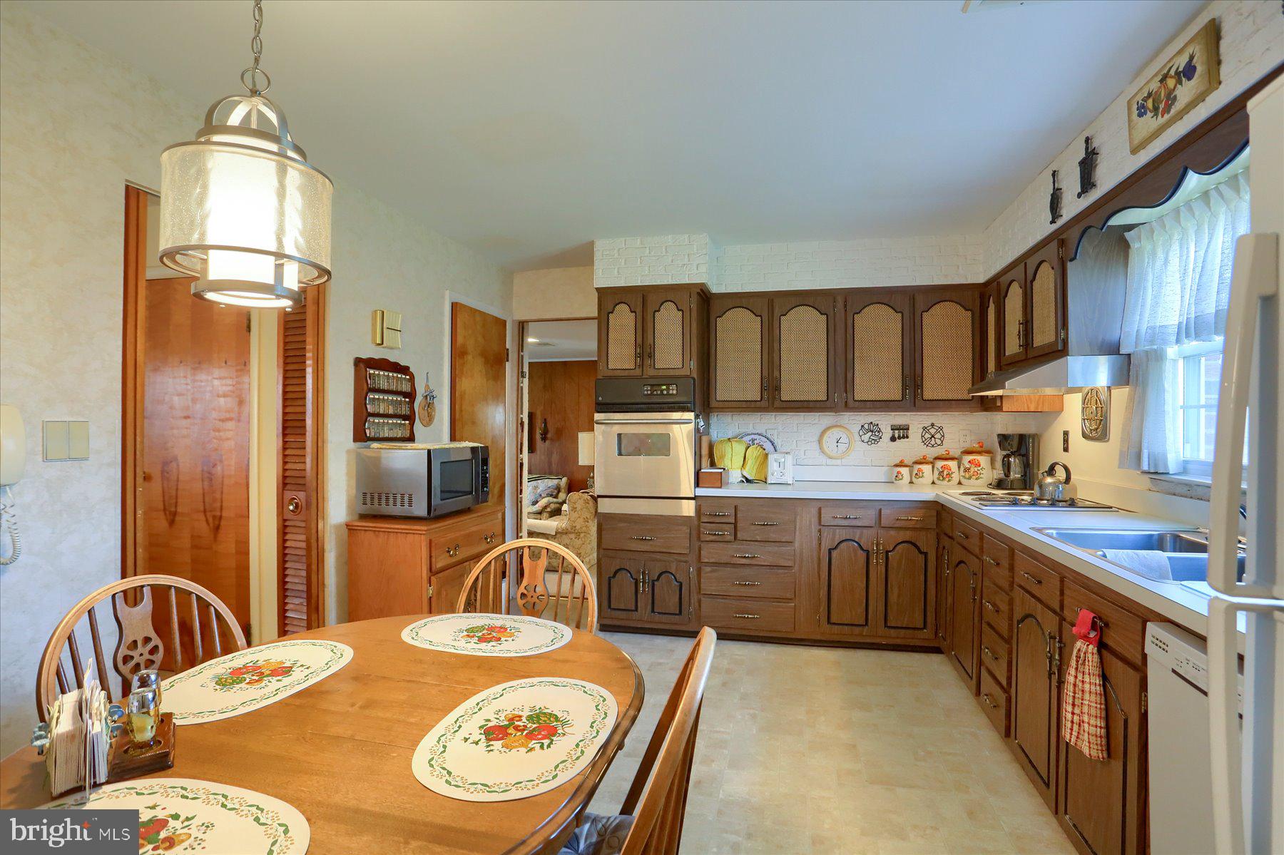 GREEN LANE FARMS - Residential