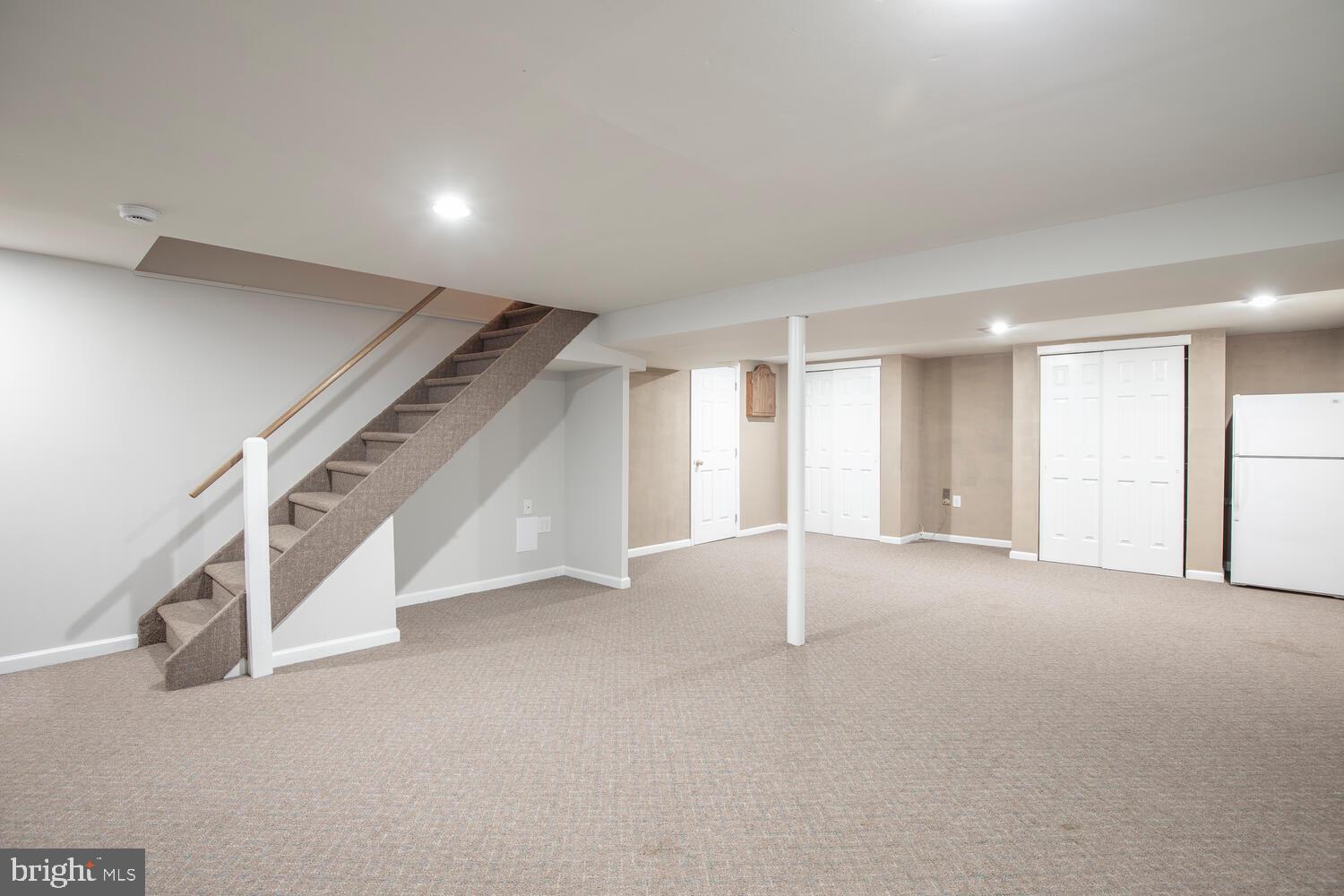 FIELDSTONE PLACE - Residential