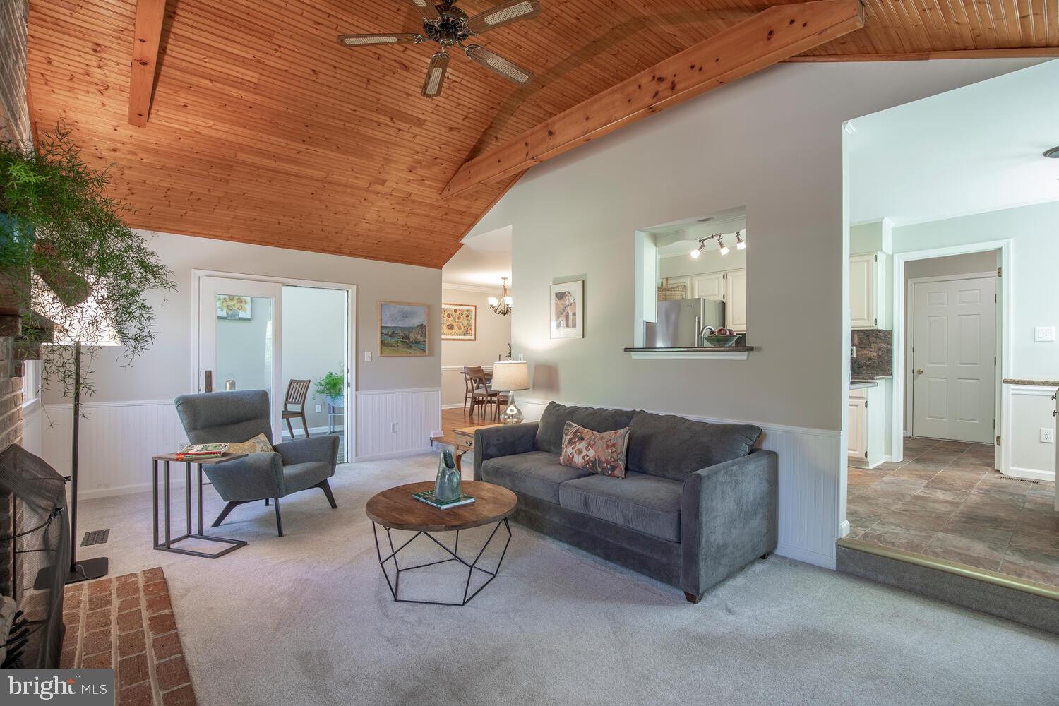 FIELDSTONE PLACE - Residential